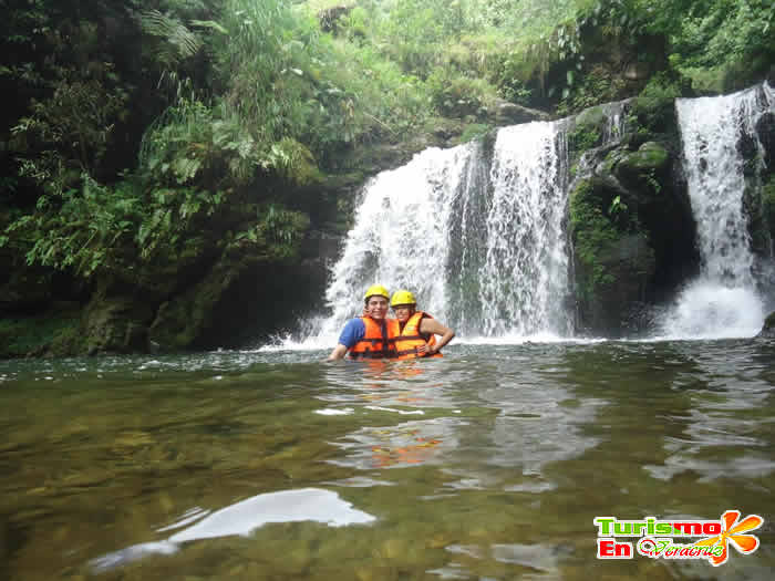 Cascadas En Cuetzalan